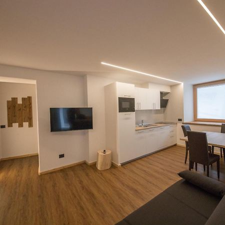 Latemar Fiemme Apartments Tesero Bagian luar foto