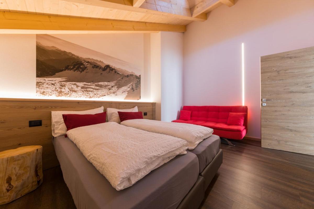 Latemar Fiemme Apartments Tesero Bagian luar foto