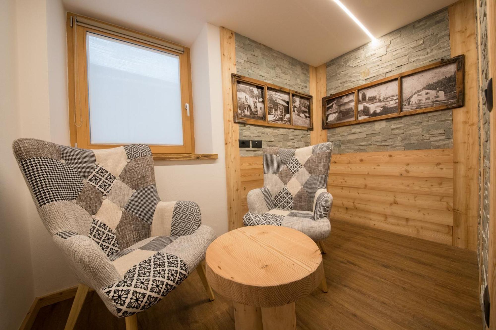 Latemar Fiemme Apartments Tesero Bagian luar foto